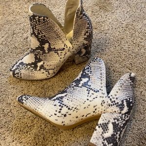 Steve Madden Ankle Boot
